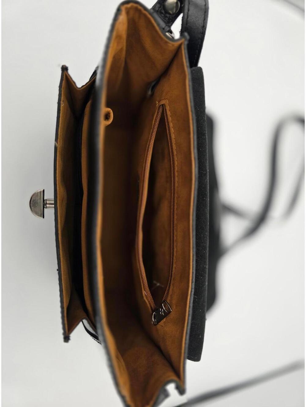 NWT Patricia Nash Black Gradina Flap Leather Crossbody Purse - Picture 9 of 9